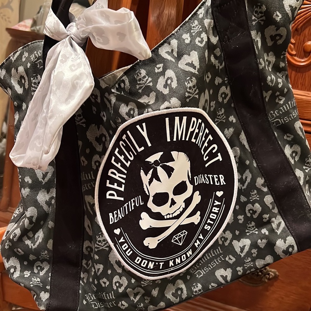 Beautiful Disaster purse